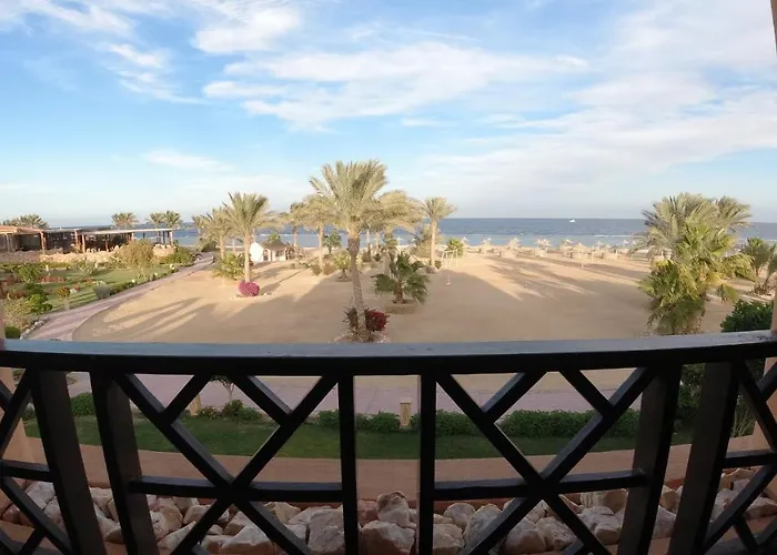 Wadi Lahmy Azur - Soft Resort Râs Banâs