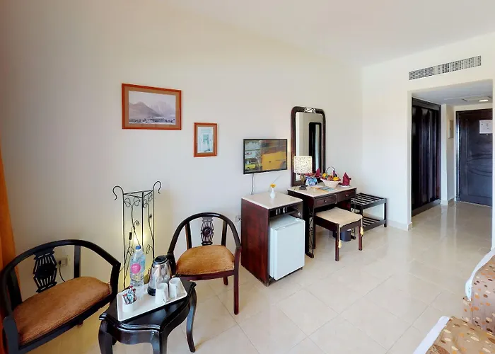 Wadi Lahmy Azur - Soft 3* Râs Banâs