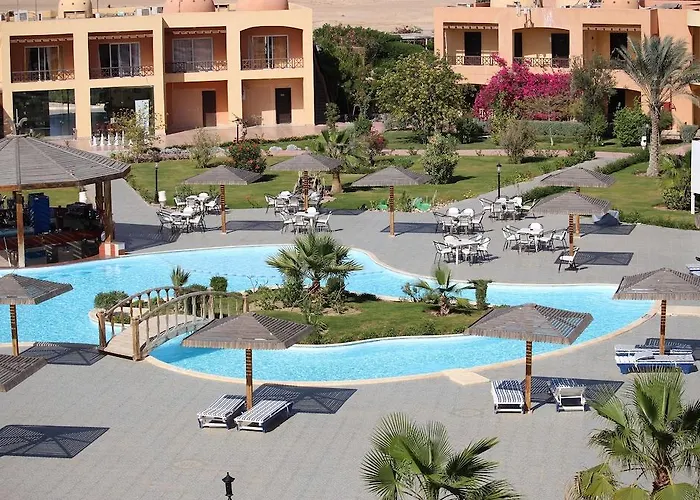 Wadi Lahmy Azur - Soft Resort Râs Banâs